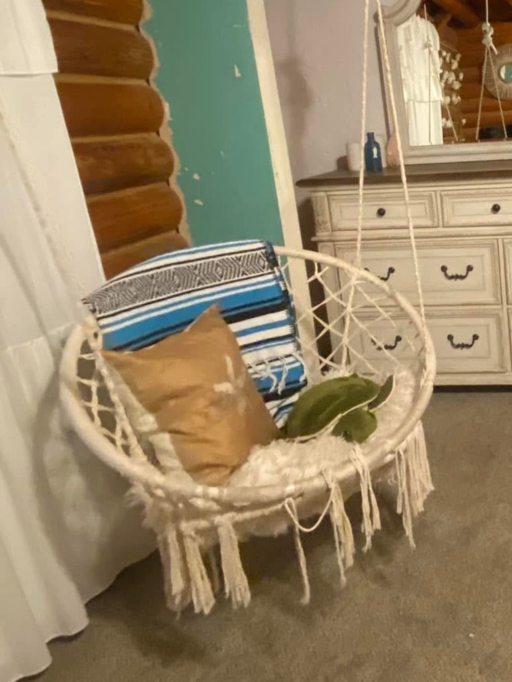 Hanging cream hammock chair